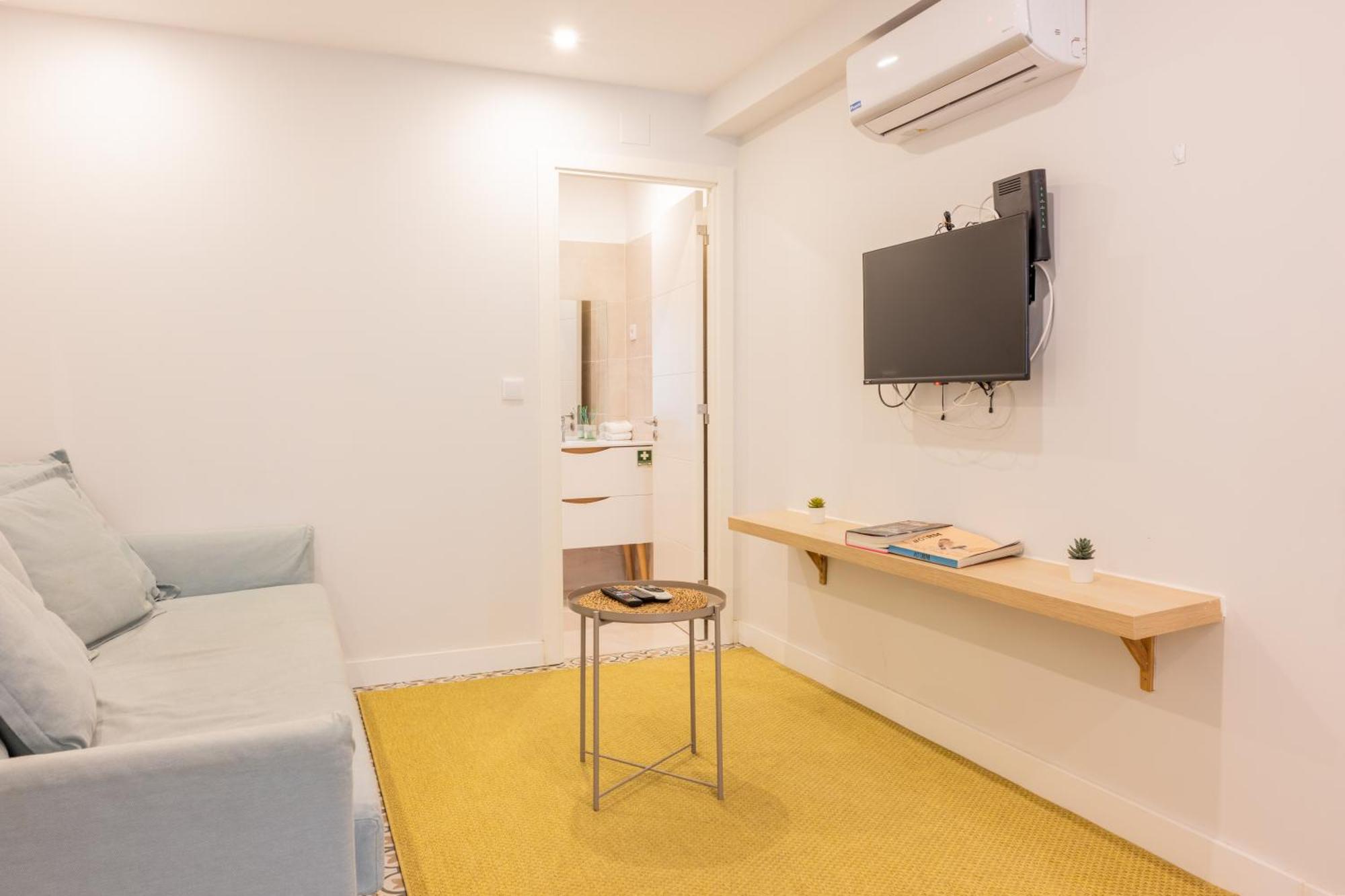 Lapa Charm Apartments With Patio Lisbon Exterior photo